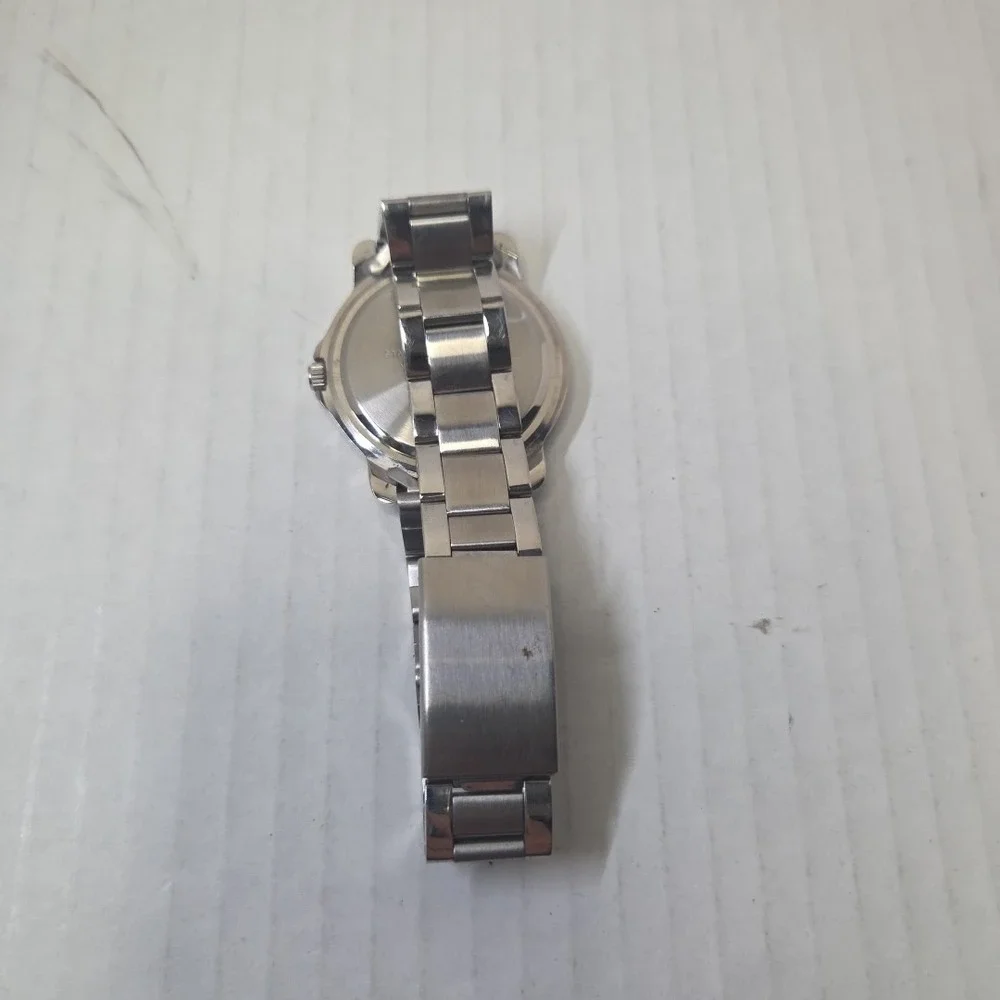 Men's Blue Dial Wrist Watch Silver Tone Link Band Glow In The Dark Hands Read!